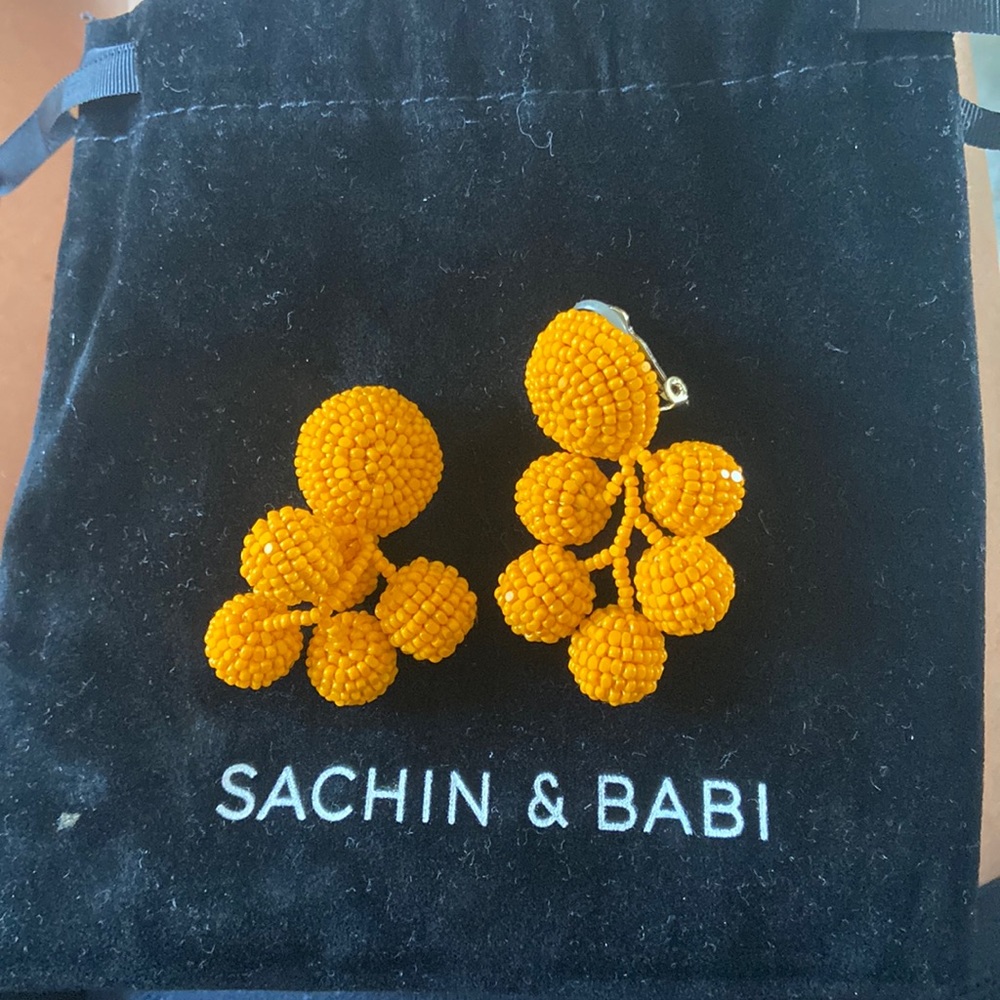 Tangerine Sachin & Babi mini coconut earrings